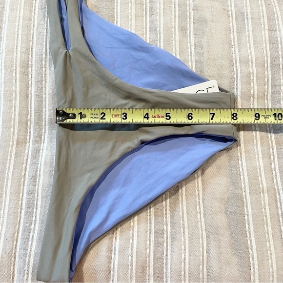L*SPACE Breakers Reversible Cutout Bikini Bottom Grey Periwinkle Blue Small NWT1 - Picture 7 of 7